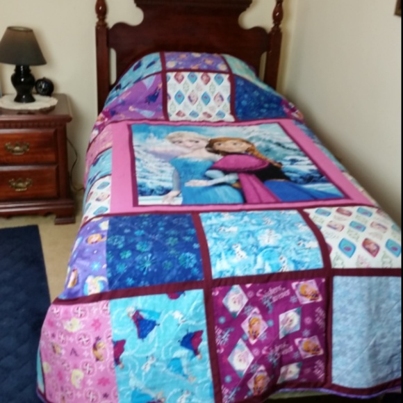 Frozen Sisters  -  Custom Order - Picture 1 of 5